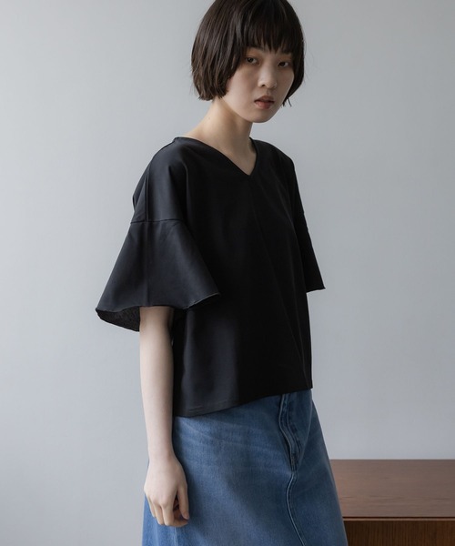 studio CLIP(スタディオクリップ)の「《ウタオ》多機能袖フリルTシャツ(Tシャツ/カットソー・レディース・ベージュ/ホワイト/ブラック/セージグリーン・LARGE/MEDIUM/X-LARGE/SMALL)」の9枚目の写真