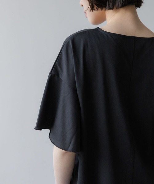 studio CLIP(スタディオクリップ)の「《ウタオ》多機能袖フリルTシャツ(Tシャツ/カットソー・レディース・ベージュ/ホワイト/ブラック/セージグリーン・LARGE/MEDIUM/X-LARGE/SMALL)」の13枚目の写真