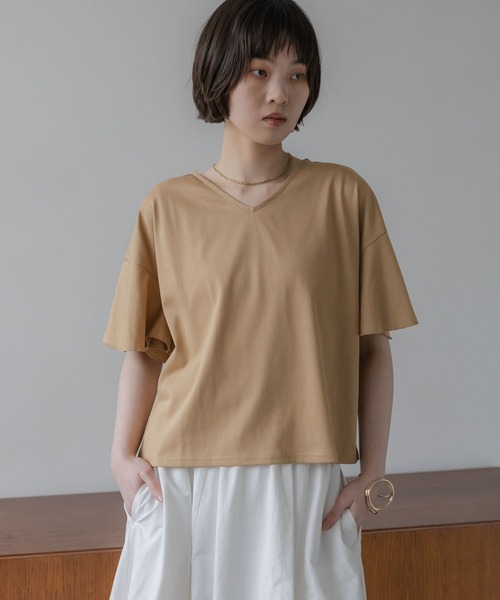 studio CLIP(スタディオクリップ)の「《ウタオ》多機能袖フリルTシャツ(Tシャツ/カットソー・レディース・ベージュ/ホワイト/ブラック/セージグリーン・LARGE/MEDIUM/X-LARGE/SMALL)」の17枚目の写真