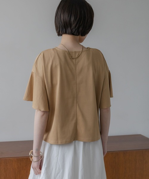 studio CLIP(スタディオクリップ)の「《ウタオ》多機能袖フリルTシャツ(Tシャツ/カットソー・レディース・ベージュ/ホワイト/ブラック/セージグリーン・LARGE/MEDIUM/X-LARGE/SMALL)」の19枚目の写真