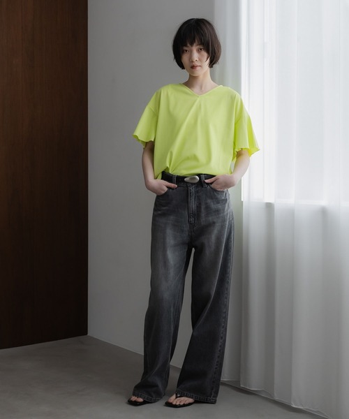 studio CLIP(スタディオクリップ)の「《ウタオ》多機能袖フリルTシャツ(Tシャツ/カットソー・レディース・ベージュ/ホワイト/ブラック/セージグリーン・LARGE/MEDIUM/X-LARGE/SMALL)」の21枚目の写真