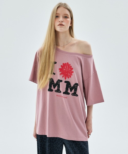 Mardi Mercredi(マルディメクルディ)の「TSHIRT OFF SHOULDER CRACKED IFMM / Tシャツ オフショルダー クラック IFMM(Tシャツ/カットソー・レディース・ホワイト/ピンク・FREE)」の2枚目の写真
