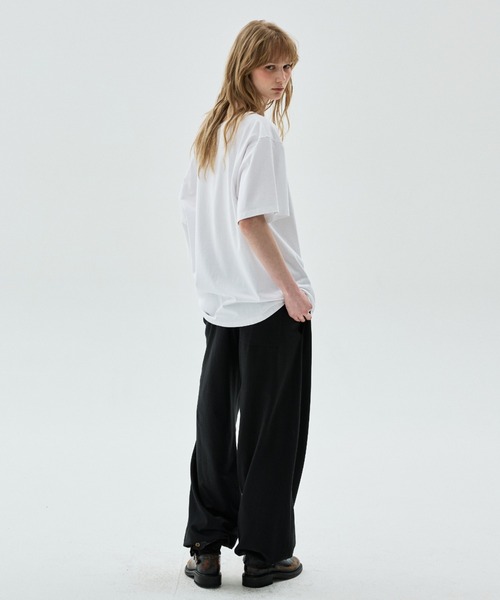 Mardi Mercredi(マルディメクルディ)の「TSHIRT OFF SHOULDER CRACKED IFMM / Tシャツ オフショルダー クラック IFMM(Tシャツ/カットソー・レディース・ホワイト/ピンク・FREE)」の7枚目の写真