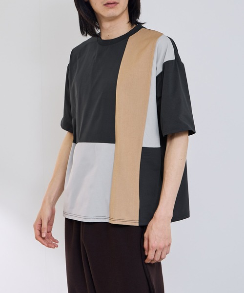 URBAN COLLECTION(アーバンコレクション)の「【URBANCOLLECTION/アーバンコレクション】天竺 異素材ブロック切り替え ルーズシルエット Tシャツ 接触冷感 吸水速乾 UVカット ストレッチ(Tシャツ/カットソー・メンズ・ホワイト系その他/ライトグレー系/グレー系その他・S/M/L/XL)」の2枚目の写真