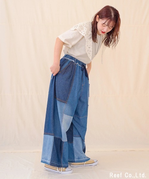 mililopiulu(ミリロピュール)の「mililopiulu/ミリロピュール リビルド ワイドストレート デニムパンツ(デニムパンツ・レディース・ブルー/グレー・FREE)」の3枚目の写真
