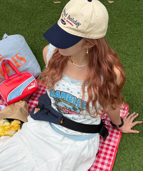 w closet(ダブルクローゼット)の「【Am企画】ロゴプリントレースキャミソール(Tシャツ/カットソー・レディース・グレー/オフホワイト/ブラック・FREE)」の4枚目の写真