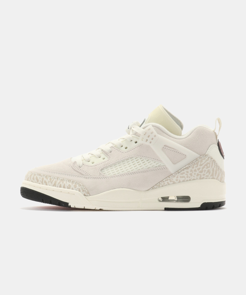 JORDAN BRAND(ジョーダンブランド)の「JORDAN BRAND JORDAN SPIZIKE LOW IQ0303-133(スニーカー・メンズ・アイボリー・26.5cm/26cm/28cm/27.5cm/27cm)」の1枚目の写真