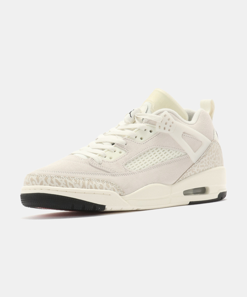 JORDAN BRAND(ジョーダンブランド)の「JORDAN BRAND JORDAN SPIZIKE LOW IQ0303-133(スニーカー・メンズ・アイボリー・26.5cm/26cm/28cm/27.5cm/27cm)」の2枚目の写真