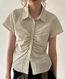 hazyl（ヘイジル）の「gather design short sleeve shirt / ギャザーデザインショートスリーブシャツ（シャツ/ブラウス）」