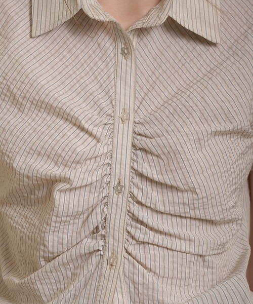 hazyl(ヘイジル)の「gather design short sleeve shirt / ギャザーデザインショートスリーブシャツ(シャツ/ブラウス・レディース・ブルー/オフホワイト/クリーム・フリー)」の11枚目の写真