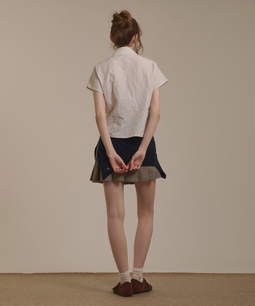hazyl(ヘイジル)の「gather design short sleeve shirt / ギャザーデザインショートスリーブシャツ(シャツ/ブラウス・レディース・ブルー/オフホワイト/クリーム・フリー)」の22枚目の写真