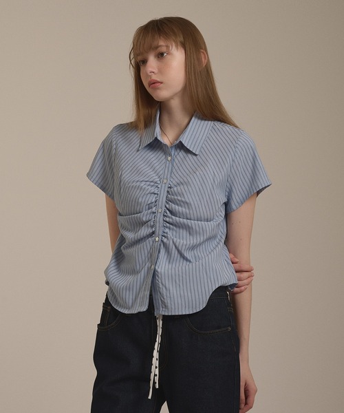 hazyl(ヘイジル)の「gather design short sleeve shirt / ギャザーデザインショートスリーブシャツ(シャツ/ブラウス・レディース・ブルー/オフホワイト/クリーム・フリー)」の16枚目の写真