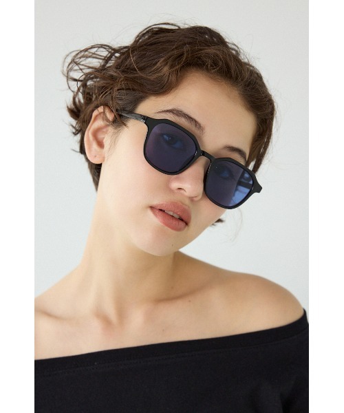 RODEO CROWNS WIDE BOWL(ロデオクラウンズワイドボウル)の「VINTAGE FRAME アイウェア(サングラス・レディース・ブラウン/ベージュ系その他/ブラック系その他・FREE)」の2枚目の写真