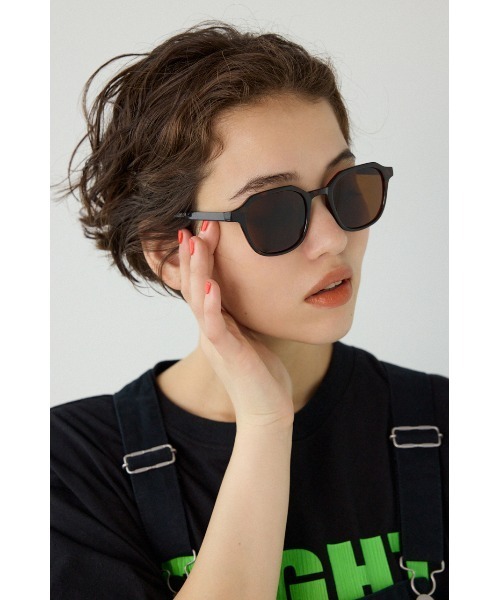 RODEO CROWNS WIDE BOWL(ロデオクラウンズワイドボウル)の「VINTAGE FRAME アイウェア(サングラス・レディース・ブラウン/ベージュ系その他/ブラック系その他・FREE)」の3枚目の写真