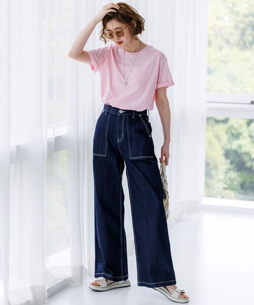 23区 S(ニジュウサンクチイサイサイズ)の「シルキータッチ ベーシック Tシャツ(Tシャツ/カットソー・レディース・ネイビー系/ホワイト系/ダルブルー系/グレー系/パイングリーン系/ピンク系/カーキ系/ベージュ系/ブラック系・32)」の16枚目の写真