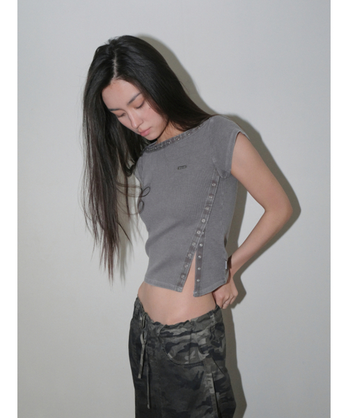 ORDINARY HOLIDAY（オーディナリー ホリデー）の「SNAP PIGMENT T-SHIRTS [GREY]（Tシャツ/カットソー・レディース・その他・FREE）」の2枚目の写真