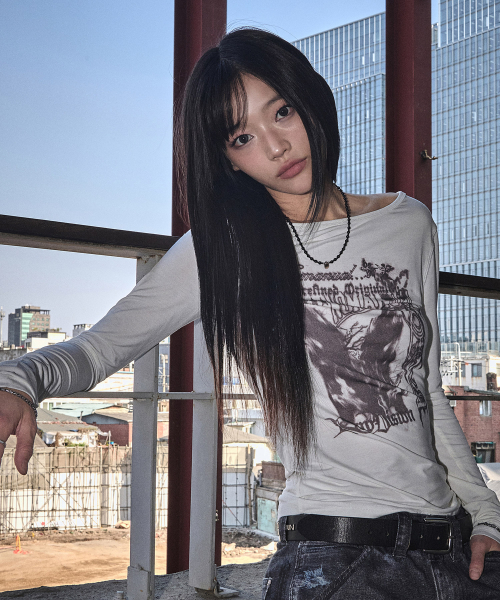 NOMANUAL(NOMANUAL)の「RAW SKETCHED LONG SLEEVE TEE - WHITE(Tシャツ/カットソー・レディース・その他・SMALL/MEDIUM/LARGE)」の2枚目の写真