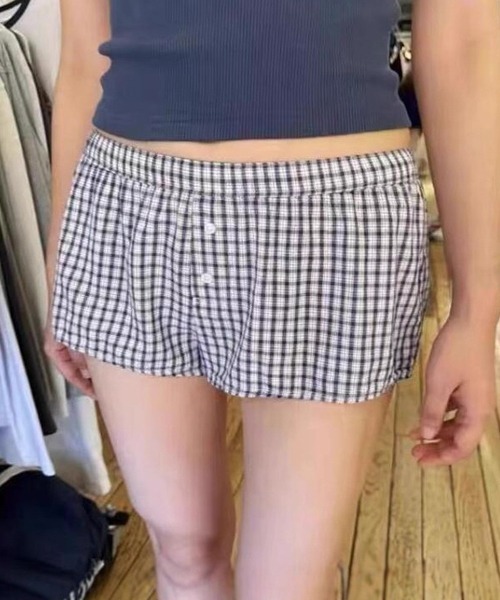 Ressaca(レサーカ)の「チェック柄イージーショートパンツ(その他パンツ・レディース・レッド/ブルー/ピンク/ブラック・M)」の2枚目の写真