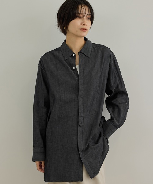 SALON adam et rope'(サロン アダム エ ロペ)の「3ozデニムドレスシャツ(シャツ/ブラウス・レディース・ブラック/ブルー系その他4・FREE)」の19枚目の写真