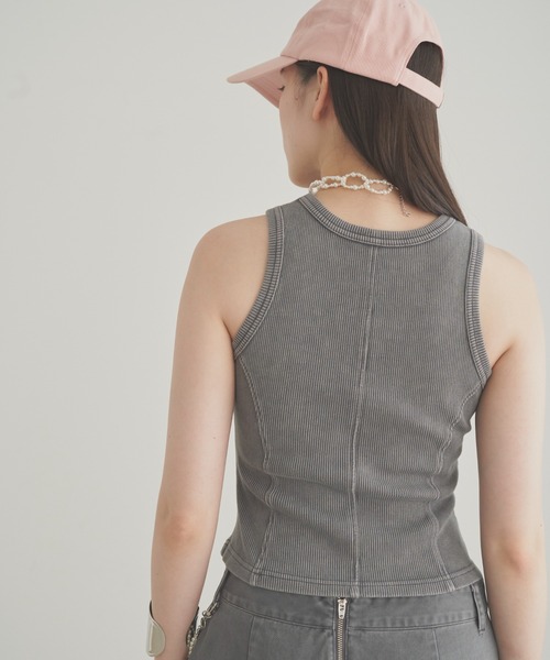 SOEMIN(ソミン)の「Pigment sleeveless top/ピグメントタンクトップ(タンクトップ・レディース・カーキ/ブラック/グレー・FREE)」の20枚目の写真