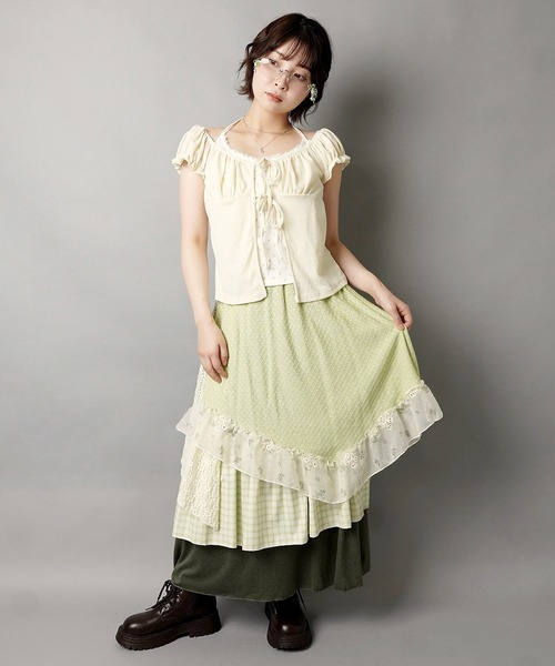 SPINNS(スピンズ)の「異素材ドッキングロングスカート/チェック/レース/小花柄/NEO森ガール(スカート・レディース・ブルー/ベージュ/グリーン/ワイン・ONESIZE)」の16枚目の写真
