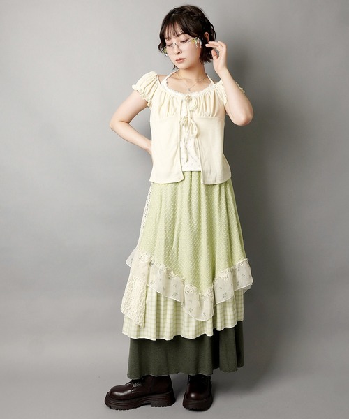 SPINNS(スピンズ)の「異素材ドッキングロングスカート/チェック/レース/小花柄/NEO森ガール(スカート・レディース・ブルー/ベージュ/グリーン/ワイン・ONESIZE)」の15枚目の写真