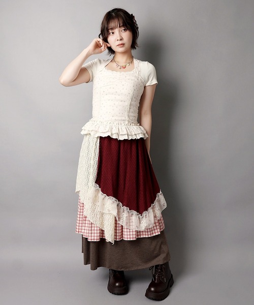SPINNS(スピンズ)の「異素材ドッキングロングスカート/チェック/レース/小花柄/NEO森ガール(スカート・レディース・ブルー/ベージュ/グリーン/ワイン・ONESIZE)」の13枚目の写真