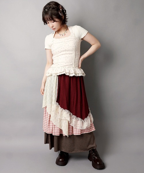 SPINNS(スピンズ)の「異素材ドッキングロングスカート/チェック/レース/小花柄/NEO森ガール(スカート・レディース・ブルー/ベージュ/グリーン/ワイン・ONESIZE)」の12枚目の写真