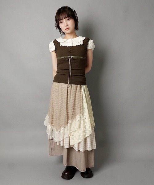 SPINNS(スピンズ)の「異素材ドッキングロングスカート/チェック/レース/小花柄/NEO森ガール(スカート・レディース・ブルー/ベージュ/グリーン/ワイン・ONESIZE)」の20枚目の写真