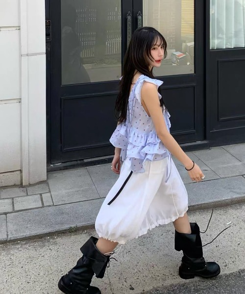 Aelina(エリナ)の「Vネックドット柄フリルリボンブラウス(シャツ/ブラウス・レディース・ブルー/ブラック/ホワイト・FREE)」の20枚目の写真