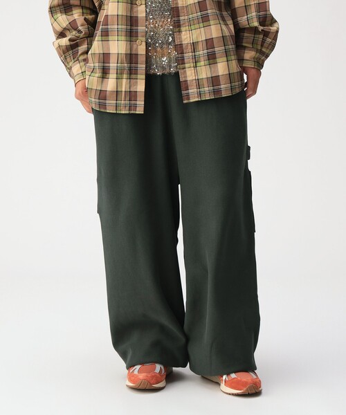 Champion(チャンピオン)の「【別注】Champion / リバースウィーブ(R)ワイド ペインターパンツ(スウェットパンツ・メンズ・ブラック/グレー・SMALL/X-LARGE/LARGE/MEDIUM)」の20枚目の写真