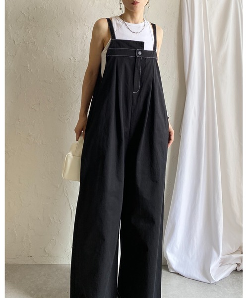 She's Closet(シーズクローゼット)の「綿ツイルフロントタックアシンメトリー アシメデザインワイドパンツサロペット(サロペット/オーバーオール・レディース・ブラック/ベージュ/カーキブラウン/アイボリー・FREE)」の9枚目の写真