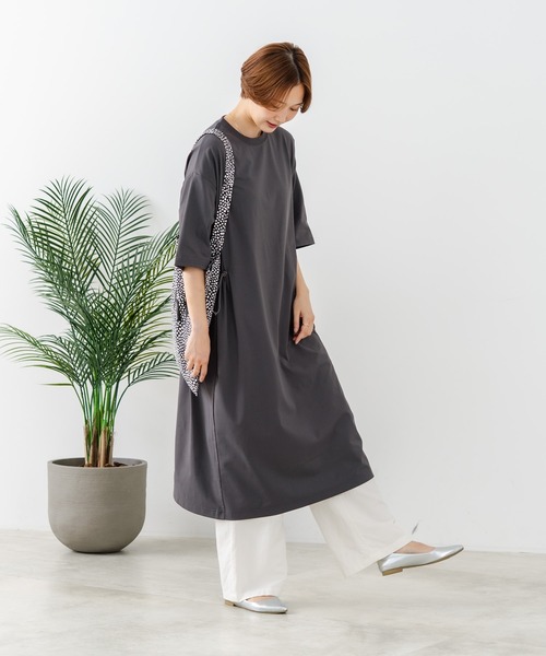 fort point(フォーポイント)の「【C-FORTPOINT/フォートポイント】【涼感素材使用・吸水速乾・UVカット機能付き】ウエストドロスト 5分袖ワンピース スタイルアップ効果 両脇ポケット付き ドライタッチ 体形カバー リゾート カジュアル レイヤード(ワンピース・レディース・ブラック/チャコールグレー/ブラウン・FREE)」の8枚目の写真