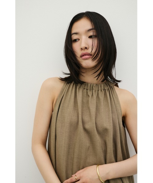 STYLEMIXER(スタイルミキサー)の「ネックシャーリングワンピース(ワンピース・レディース・アイボリー/カーキ/ブラック・MEDIUM/SMALL)」の12枚目の写真