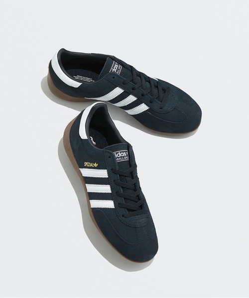 adidas（アディダス）の「ハンドボール スペツィアル Lo Pro / Handball Spezial Lo Pro / アディダスオリジナルス adidas Originals（スニーカー・レディース・ブラック・26.0cm/26.5cm/27.0cm/22.0cm/22.5cm/25.5cm/24.0cm/24.5cm/25.0cm/28.0cm/27.5cm/23.0cm/23.5cm）」の2枚目の写真