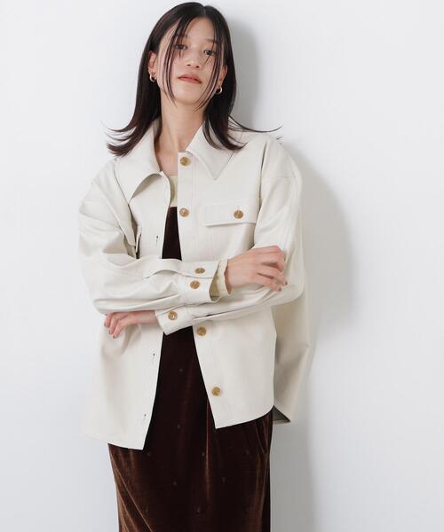 N.(N. Natural Beauty Basic)(エヌエヌナチュラルビューティーベーシック)の「フェイクレザーCPOジャケット(その他アウター・レディース・ブラウン/オフホワイト・MEDIUM/SMALL)」の4枚目の写真