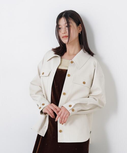 N.(N. Natural Beauty Basic)(エヌエヌナチュラルビューティーベーシック)の「フェイクレザーCPOジャケット(その他アウター・レディース・ブラウン/オフホワイト・MEDIUM/SMALL)」の8枚目の写真