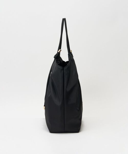 LANVIN en Bleu(ランバンオンブルー)の「コードハンドルギャザーバッグ(トートバッグ・レディース・ブラウン/ライトカーキ/ブラック・FREE)」の6枚目の写真