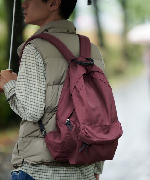 STANDARD SUPPLY(スタンダードサプライ)の「スタンダードサプライ / SIMPLICITY シンプリシティ / 26FW限定カラーDAILY DAYPACK デイリーデイパック(バックパック/リュック・レディース・ボルドー・FREE)」の4枚目の写真