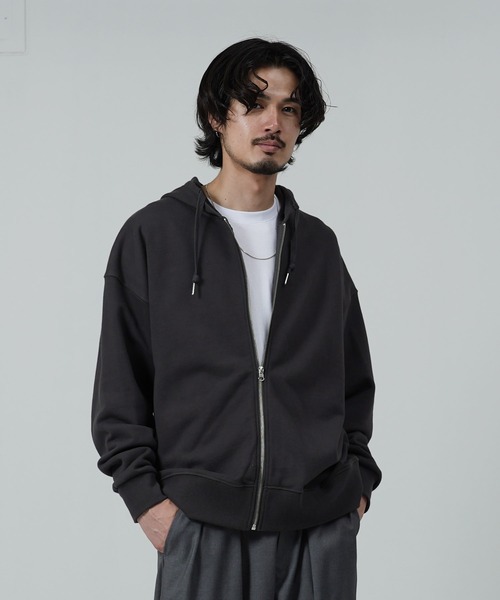 jiggys shop(ジギーズショップ)の「ピグメントジップアップ裏毛パーカー(パーカー・メンズ・ブラック/アイボリー・SMALL/MEDIUM/LARGE)」の7枚目の写真