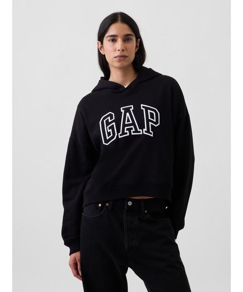 GAP(ギャップ)の「リラックスフィット クロップド GAPロゴ フレンチテリーパーカー(スウェット・レディース・ホワイト/ブラック/グレー・XXS/XL/XS/L/M/S)」の1枚目の写真