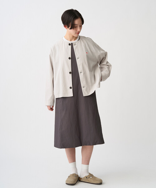 DANTON(ダントン)の「Women's Organic Cotton Washer Collarless Shirt(シャツ/ブラウス・レディース・ネイビー/オリーブ/ライトグレー・36/38)」の7枚目の写真
