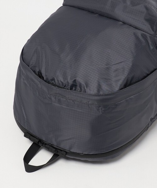 UNITED ARROWS(ユナイテッドアローズ)の「【別注】<LC by LOWERCASE>RIP STOP 30L/バックパック(バックパック/リュック・メンズ・ダークグレー・FREE)」の5枚目の写真
