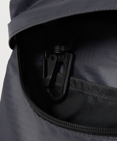UNITED ARROWS(ユナイテッドアローズ)の「【別注】<LC by LOWERCASE>RIP STOP 30L/バックパック(バックパック/リュック・メンズ・ダークグレー・FREE)」の12枚目の写真