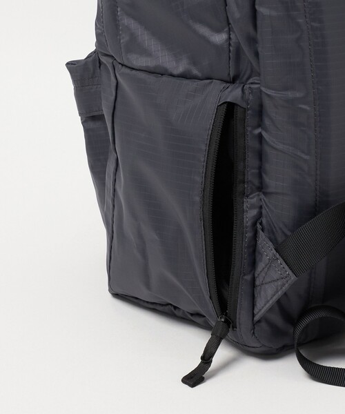 UNITED ARROWS(ユナイテッドアローズ)の「【別注】<LC by LOWERCASE>RIP STOP 30L/バックパック(バックパック/リュック・メンズ・ダークグレー・FREE)」の14枚目の写真
