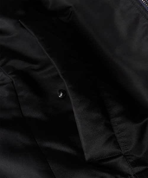 Paul Smith(ポールスミス)の「ウィメンズ ミリタリー ブルゾン / 265308 456J(MA-1・レディース・ブラック/カーキ・40)」の15枚目の写真
