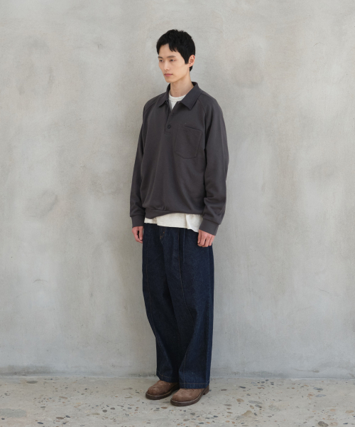 HORLISUN（ホーリーサン）の「Sugarpine Raglan Collar Sweatshirt Charcoal（スウェット・メンズ・その他・LARGE/SMALL/MEDIUM）」の6枚目の写真