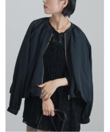 ノーカラーギャザーバルーンブルゾン