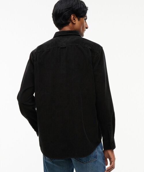 tommy jeans（トミー ジーンズ）の「コーデュロイ長袖シャツ（シャツ/ブラウス・メンズ・ブラック・X-LARGE/SMALL/MEDIUM/LARGE）」の4枚目の写真