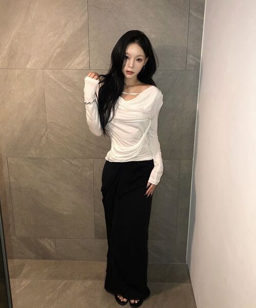 ROCKCAKE(ロックケーキ)の「Draped Maxi Skirt - Black(スカート・レディース・その他・SMALL)」の15枚目の写真